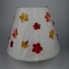Papierlampe mit bunten Orange/Roten Blumen – Bild 3