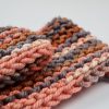 weicher Loop braun grau apricot – Bild 2